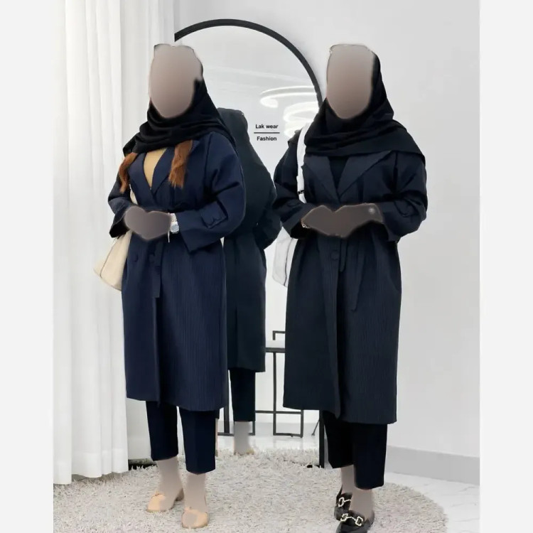 مانتو دیپلمات زنانه مدل کیانا جنس مکانیک اعلا رنگ مشکی و سرمه ای