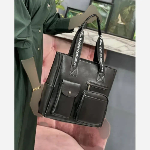 کیف مهرانگیز چرم رنگ مشکی سایز 35 در 35 سانتی متر