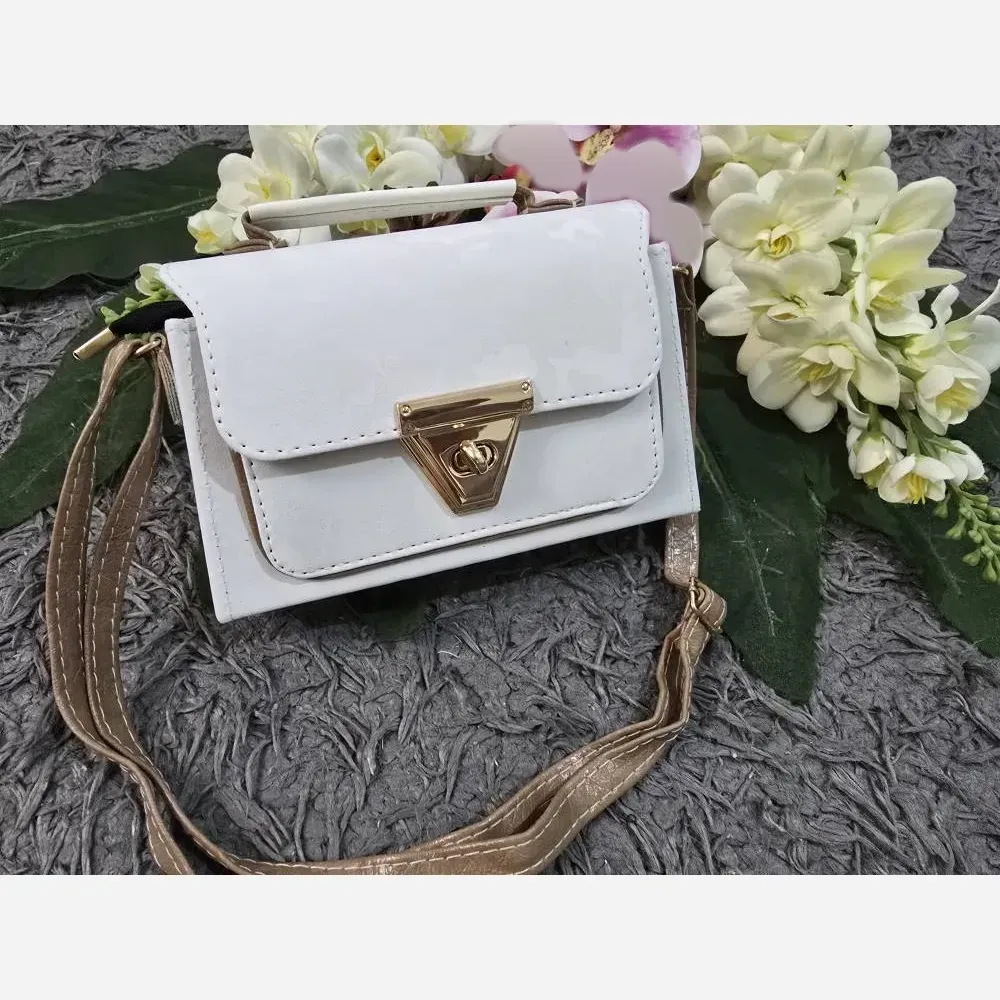 کیف شادگان چرم نانسی کیفیت عالی رنگ مشکی سفید کرم