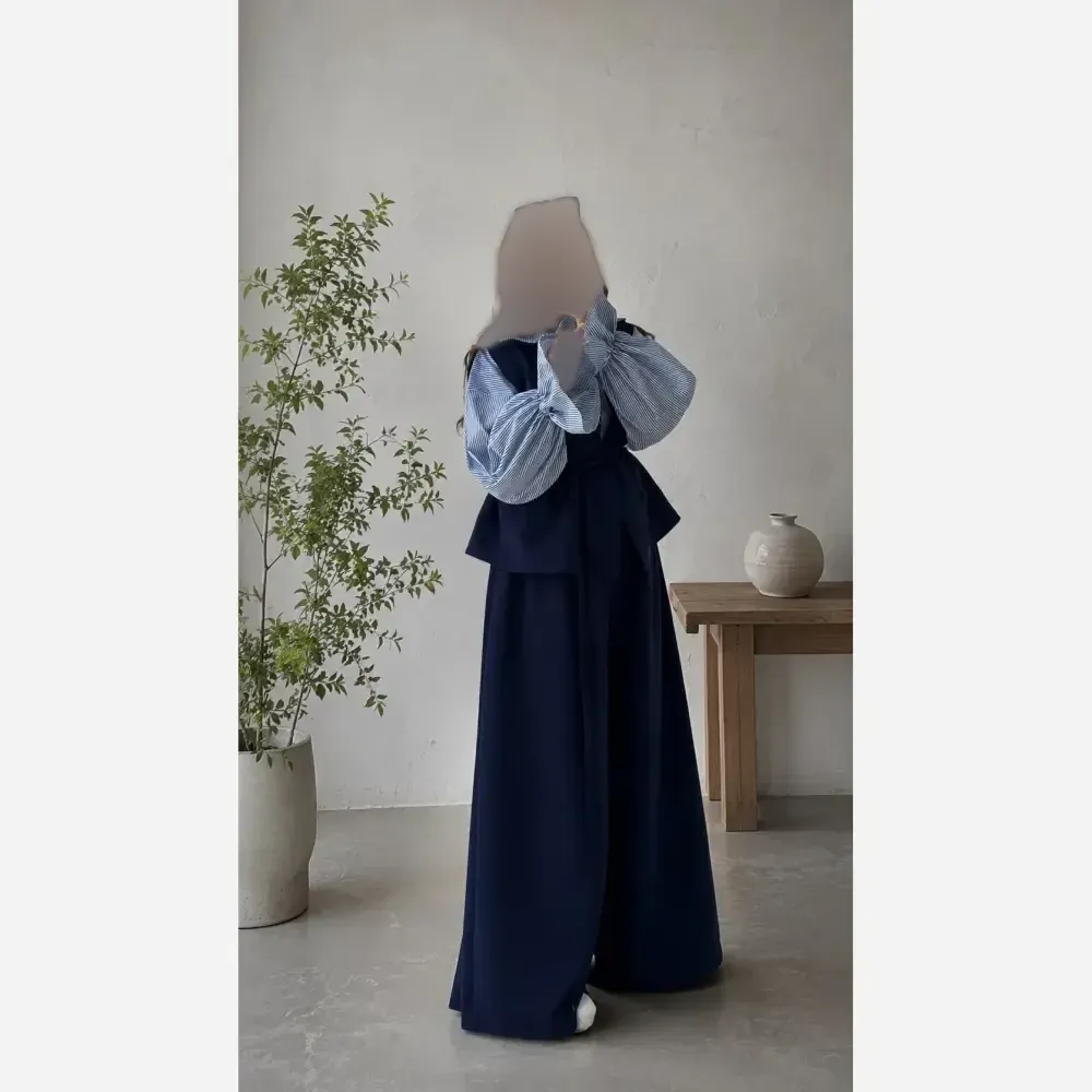 ست سه تیکه زنانه ملوسک کرپ مازراتی و شومیز داکرون فری سایز