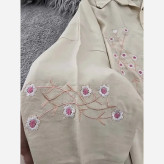 شومیز مانتویی آرتینا گلدوزی شده جنس شانتون در رنگ بندی کرم نسکافه ای سبز سرمه ای قهوه ای سایز یک و دو