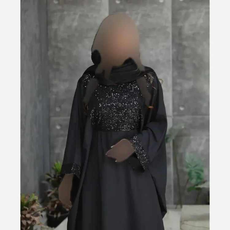 عبا مجلسی زنانه مدل شاهین جنس الیزه رنگ مشکی سایز فری سایز