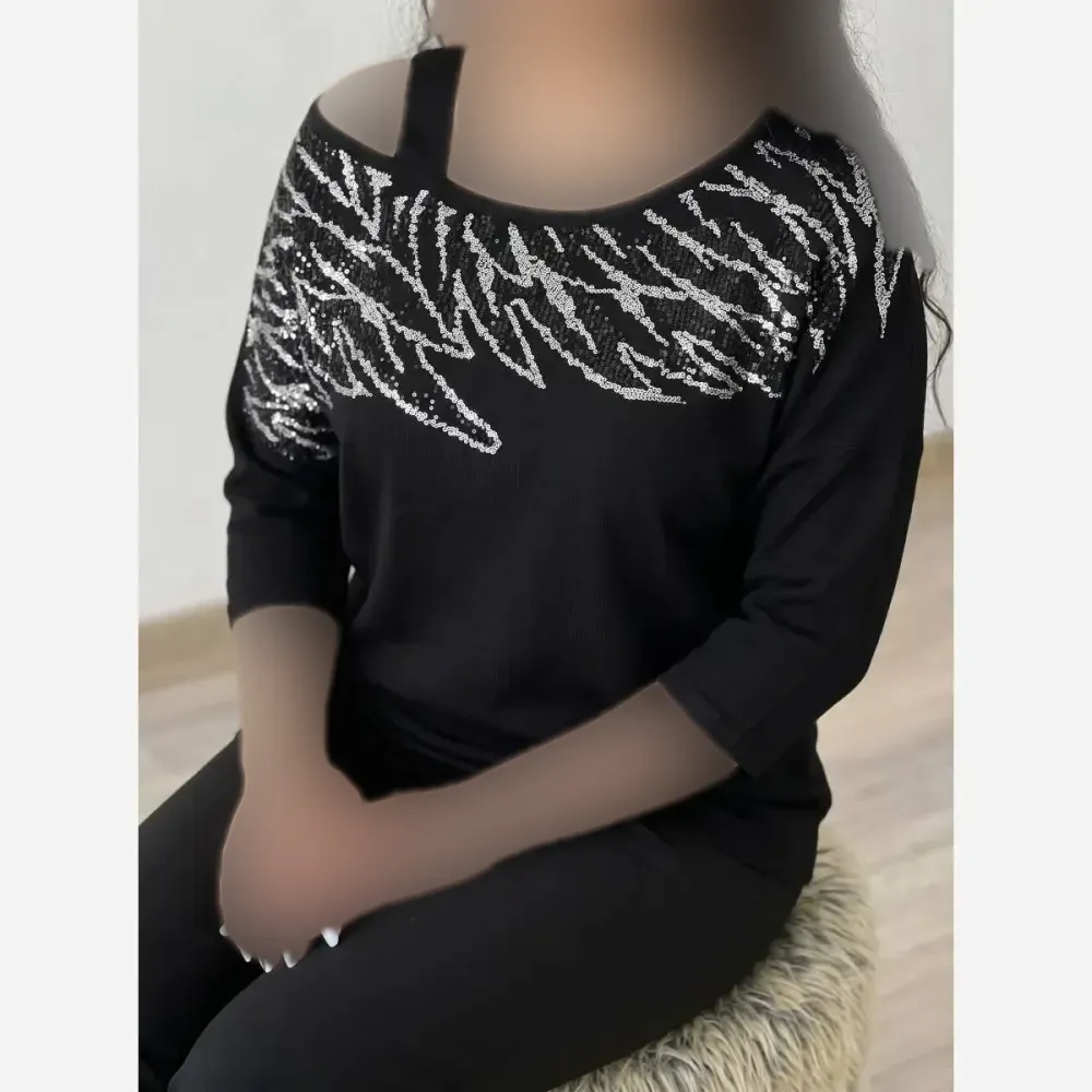 شومیز مجلسی پریناز نگین کاری شده پنبه لاکرا فری سایز 38 تا 46 مشکی