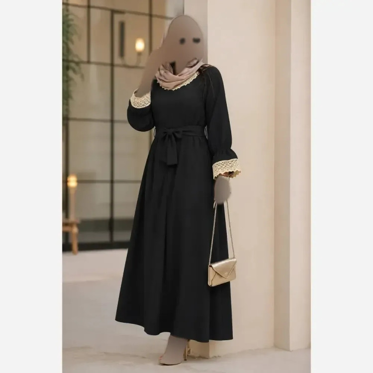 عبا آیسان الیزه جت بلک A++ فری سایز 36 تا 46 گیپور کرم و مشکی قد 135