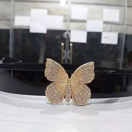خرید کمربند زنانه چرم مشکی با سگک پروانه فلزی طلایی و نقره ای سایز آزاد استاندارد
