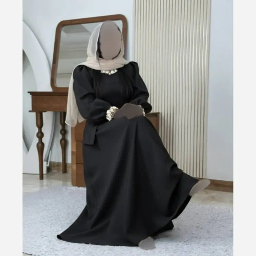 پیراهن بلند وانیا مازراتی یقه گیپورزنانه فری سایز مشکی کرم