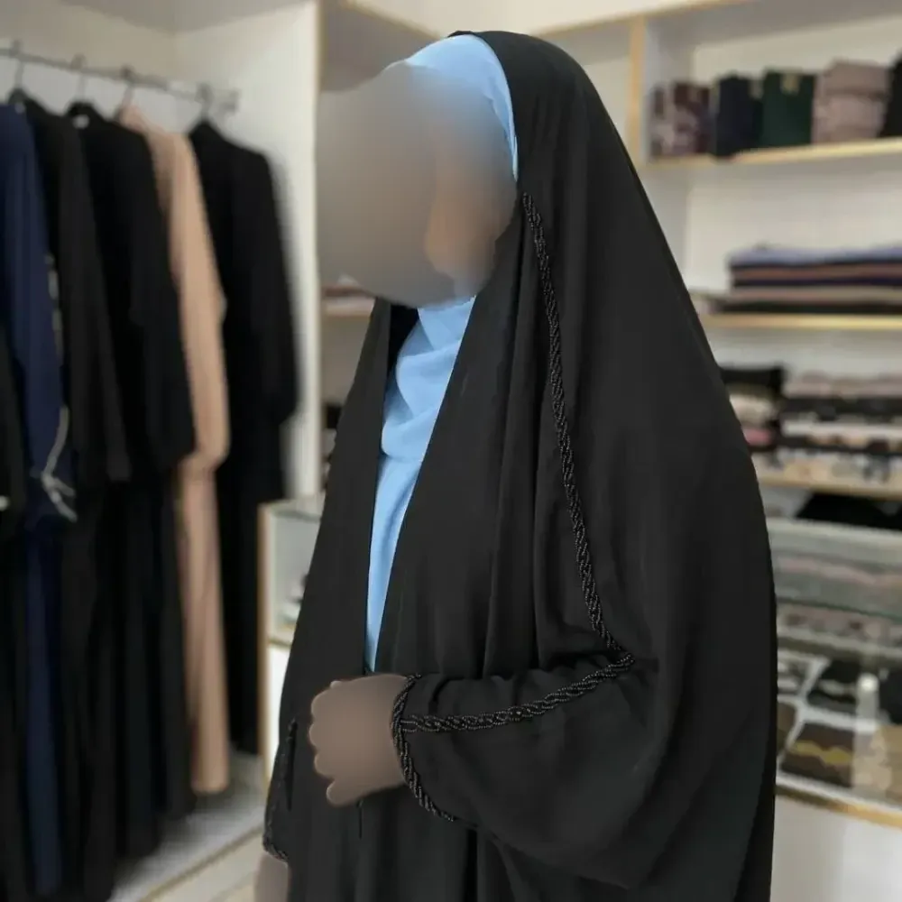 چادر جده منجوق دولاین کرپ حریرالاسود مشکی در سایزهای 150 تا 170