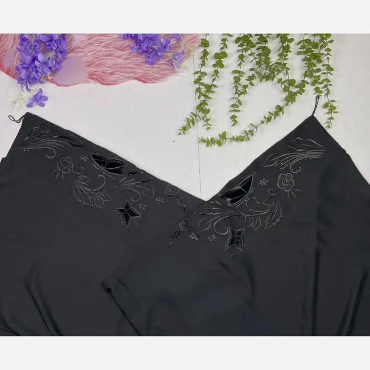 چادر جده گلدوزی پروانه کن ندا مشکی سایز 150 تا 170