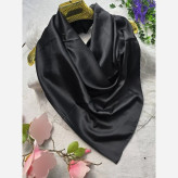روسری ساتن ترک مشکی ابعاد 100 در 100 ضخیم و مجلسی