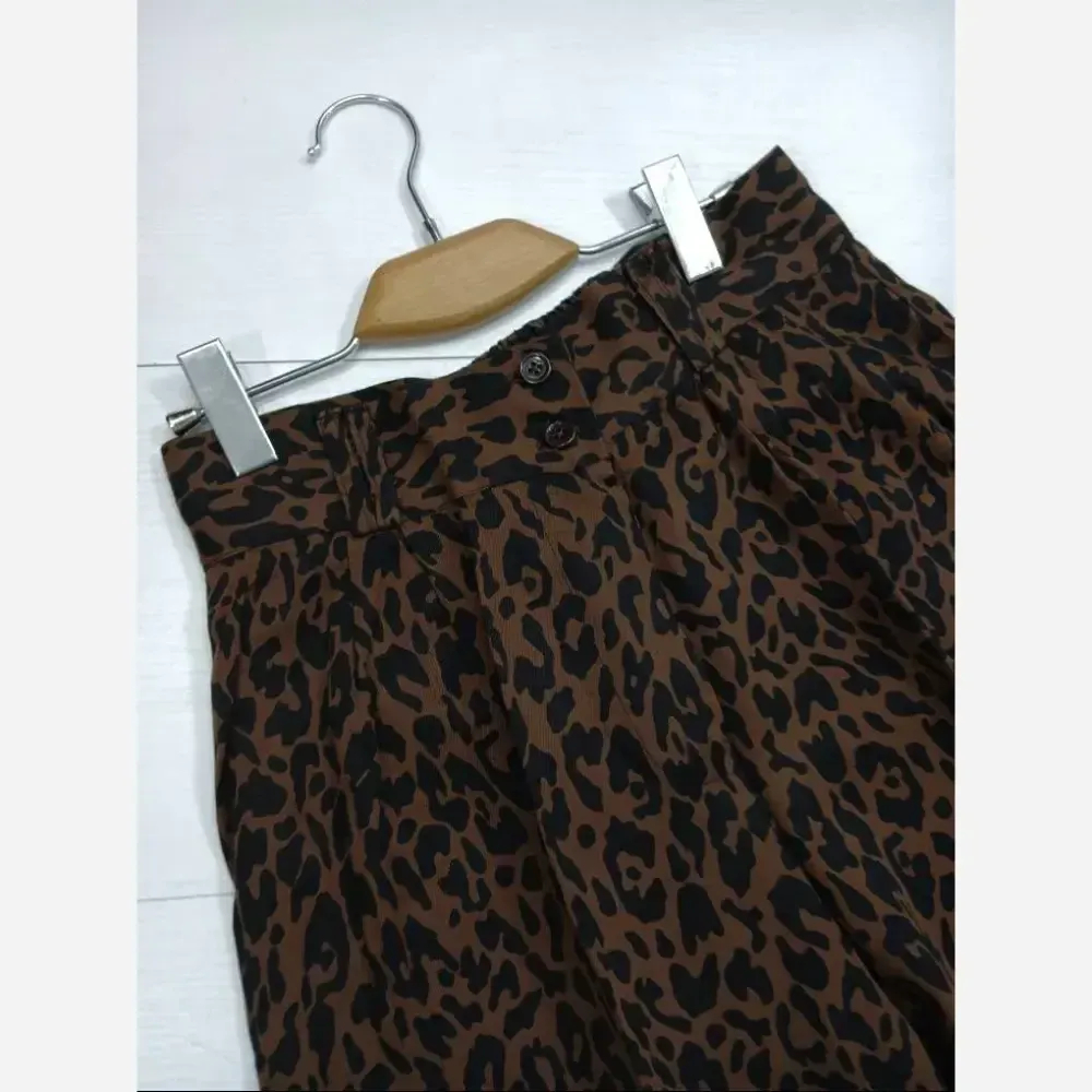 شلوار سیلک بگ زنانه، جنس سیلک درجه یک، رنگ بندی ژورنال، سایز L XL XXL