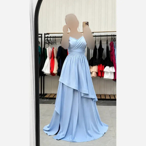 لباس مجلسی لیوسا جنس تافته مات کاپ دار قد 165 سایز 38 تا 46