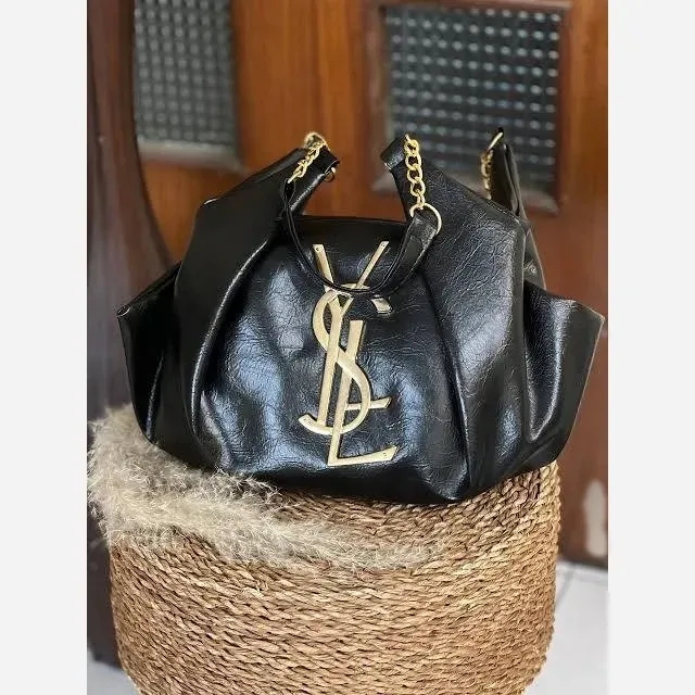 کیف زنانه یاشیل چرم با کیفیت مجلسی و اسپرت رنگ طلایی و نقره ای