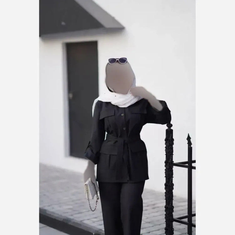 مانتو شلوار هما جنس پرشین مکانیک رنگ مشکی و طوسی سایز فری 36 تا 46