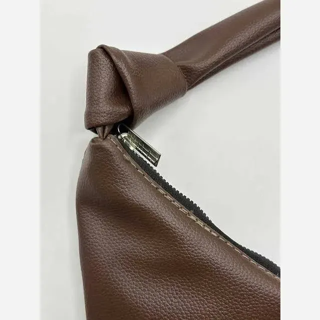 کیف چرم بند گره ای زنانه مشکی و موکا سایز 30*40 سانت سبک و جادار با کیفیت عالی