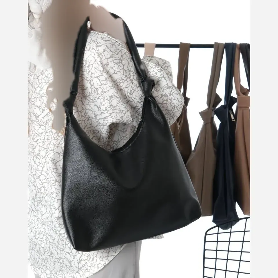 کیف چرم بند گره ای زنانه مشکی و موکا سایز 30*40 سانت سبک و جادار با کیفیت عالی