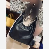 کیف چرم بند گره ای زنانه مشکی و موکا سایز 30*40 سانت سبک و جادار با کیفیت عالی