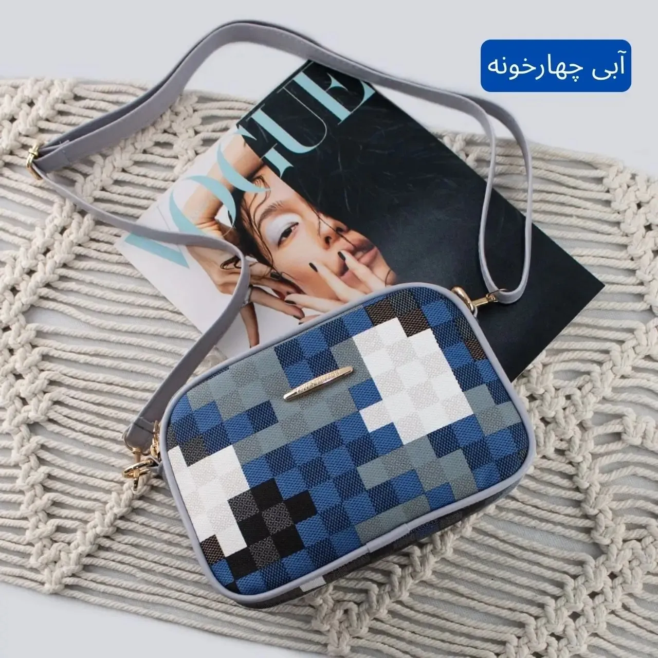 کیف پاسپورتی چرم مصنوعی زنانه روزمره ابعاد 20 در 15 سانتیمتر
