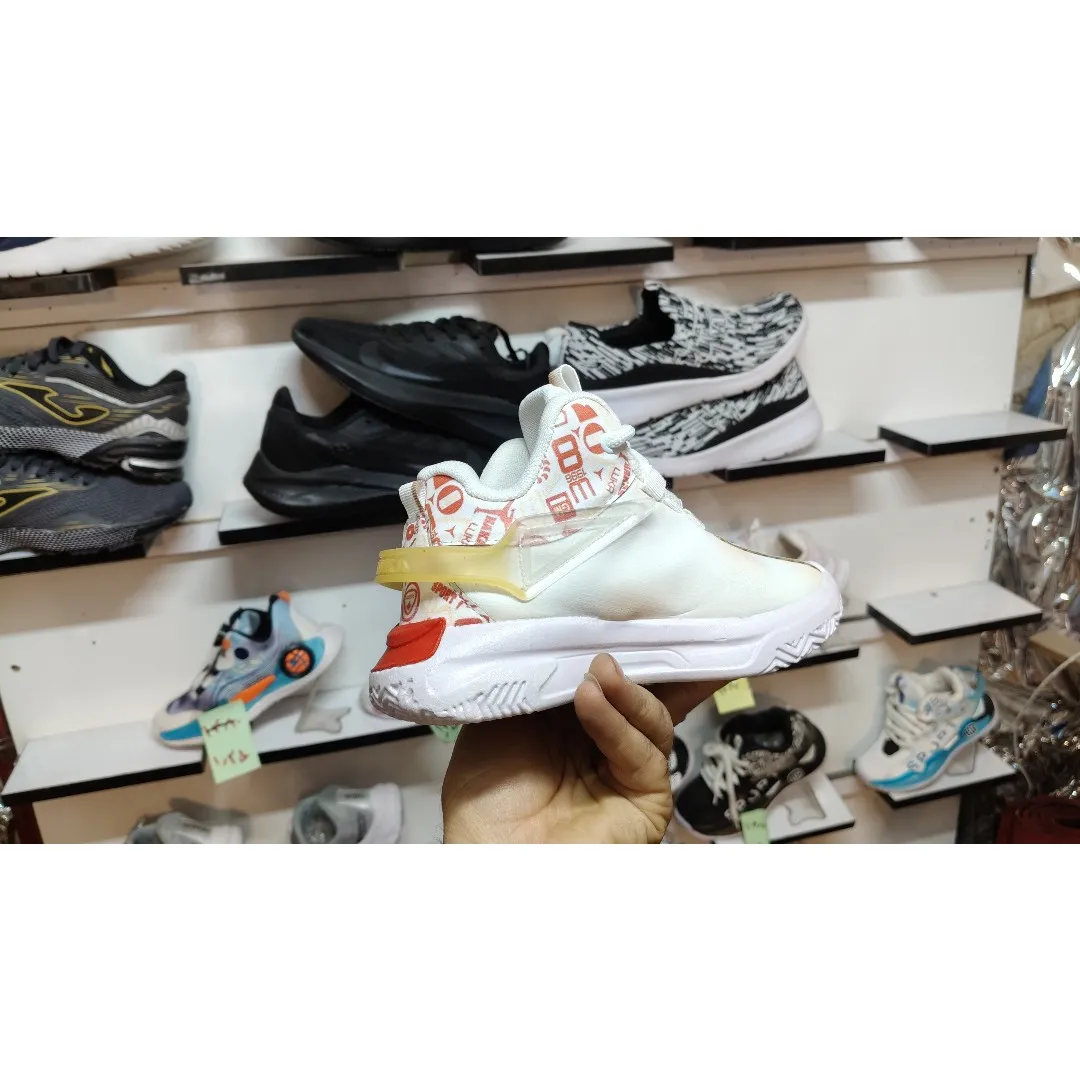کفش اسپرت بچگانه کرم سفید سایز 31 تا 35