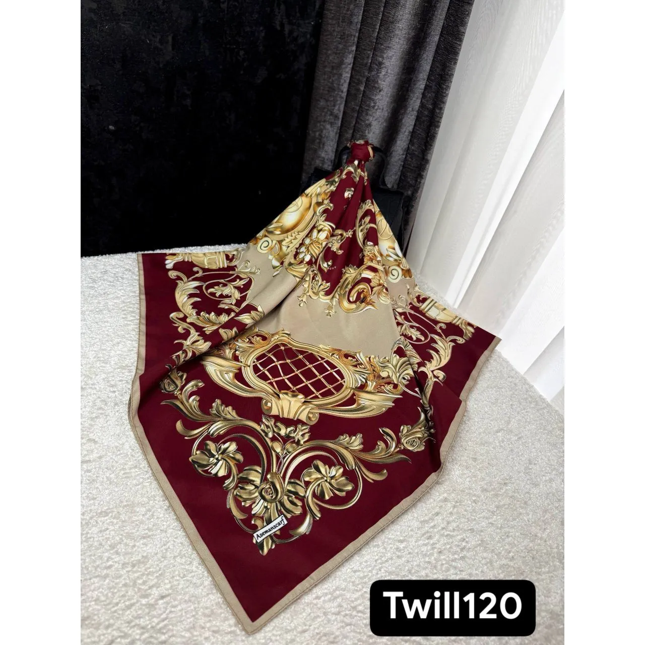 روسری ساتن ابریشم طرح رزیتا قواره 140 دور دوخت ایستایی عالی